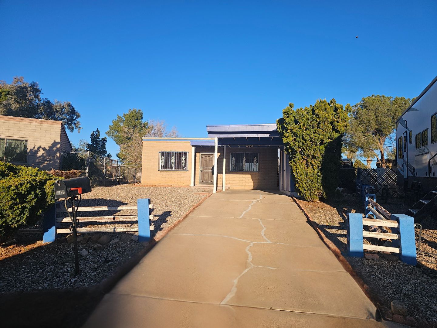Sierra Vista House: 4933 Marconi Drive