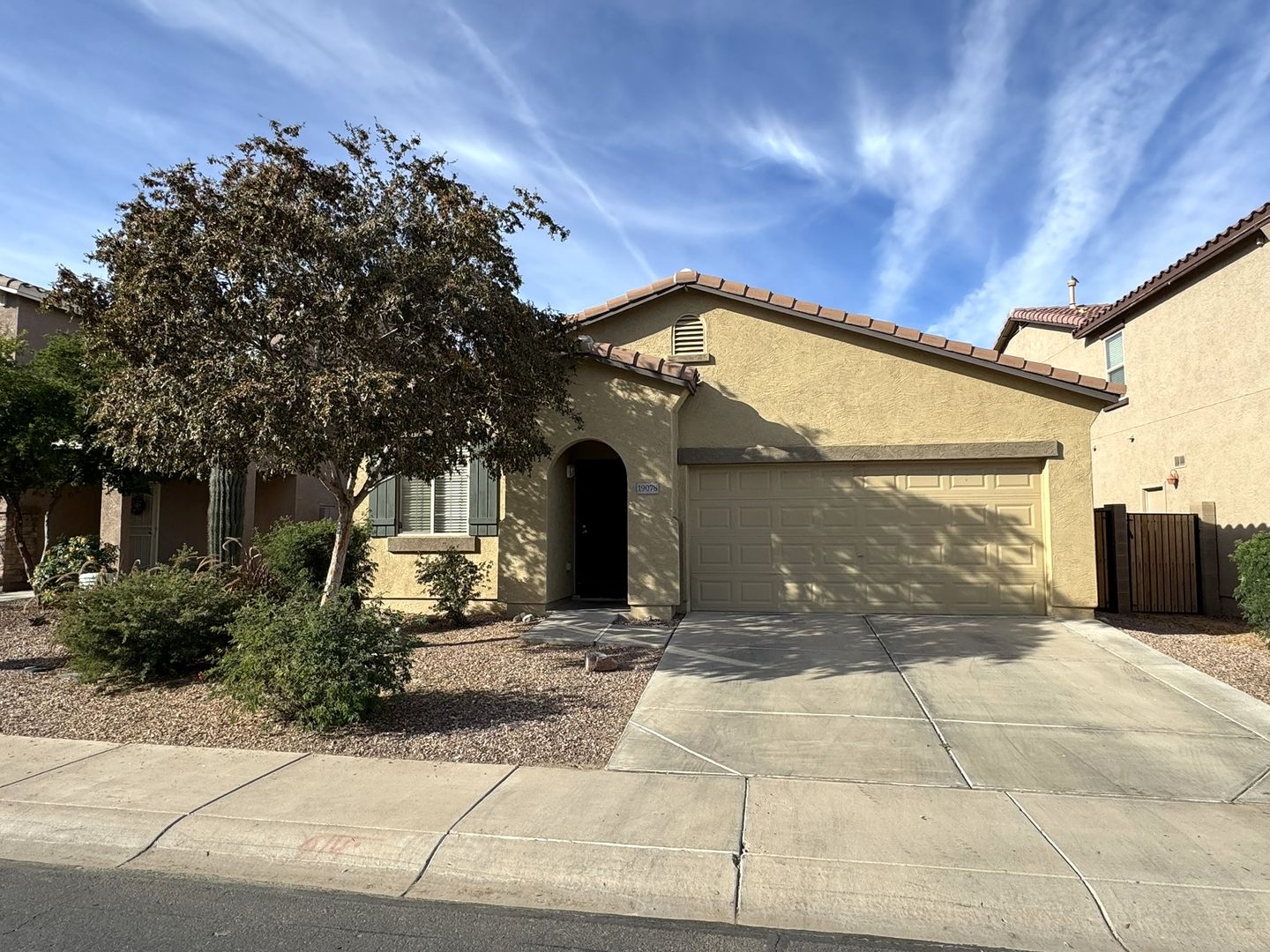 MARICOPA House: 19078 N. LARIAT ROAD