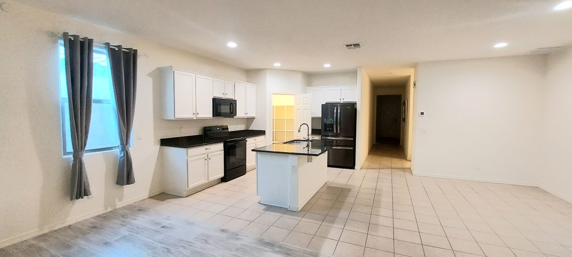 PHOENIX House: 3239 W. CARTER ROAD