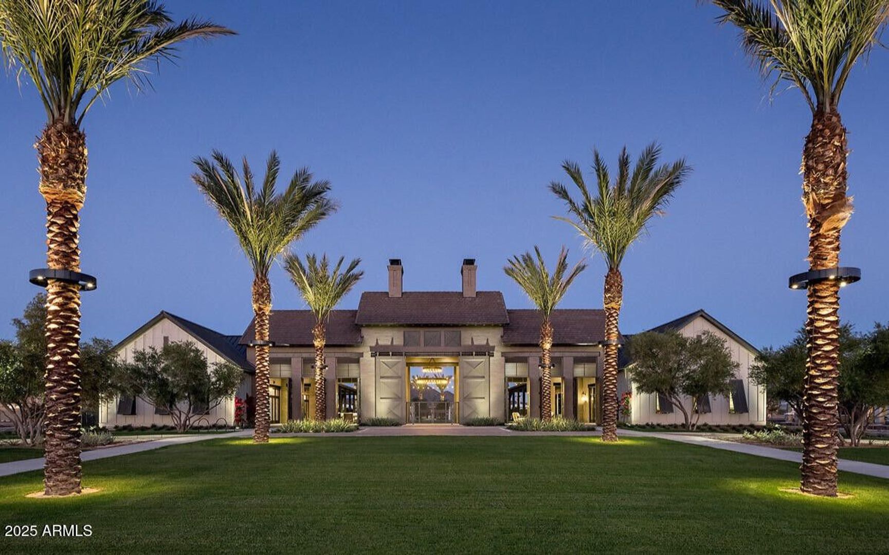 PHOENIX House: 2443 W. MAXIMO WAY