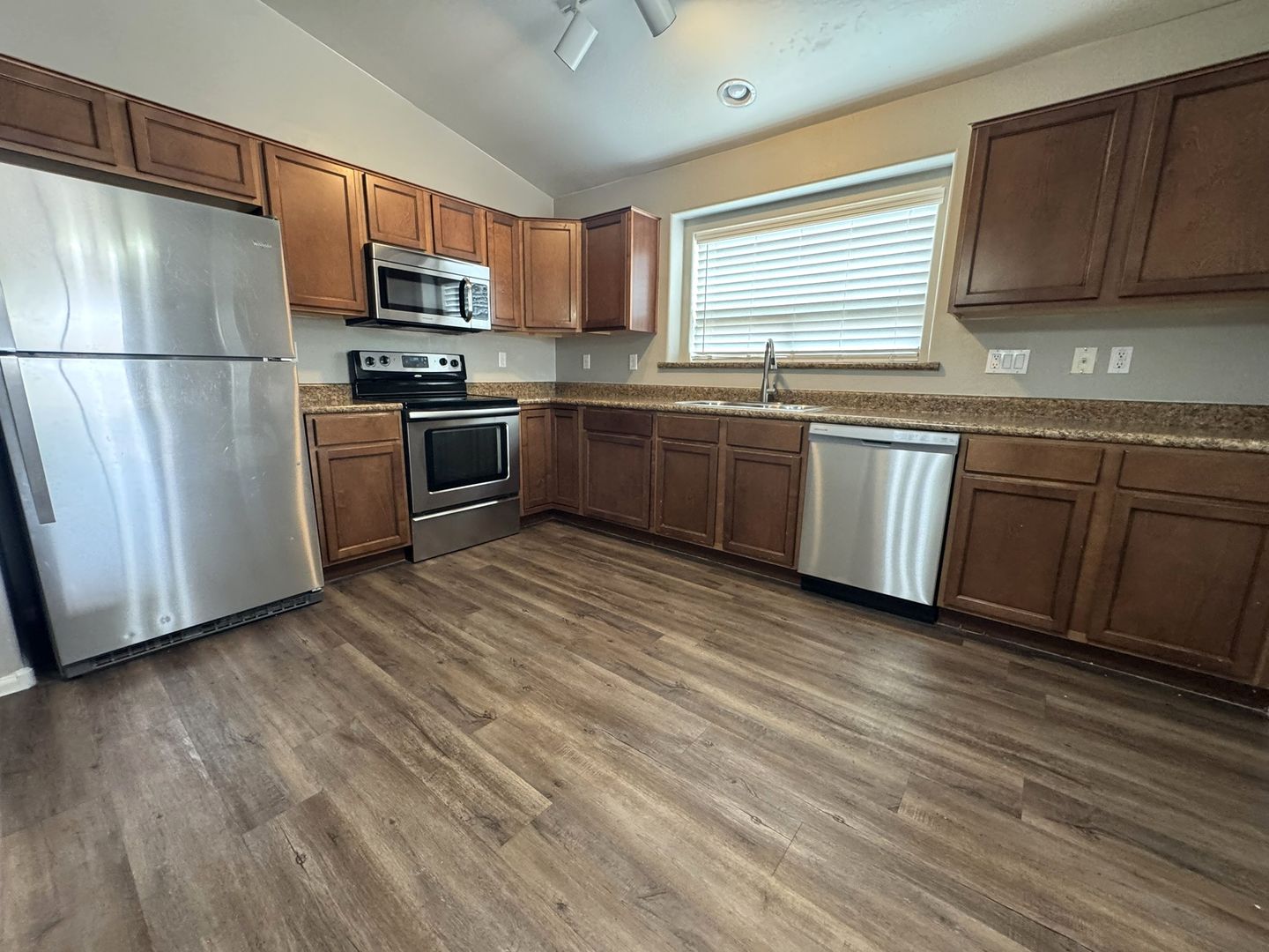 San Tan Valley House: 1345 W. CORRIENTE DR