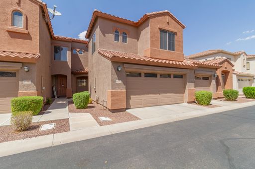Coming Soon! Charming Home with Community Pool, Spacious Kitchen & Easy Loop 202 Access – photo 1