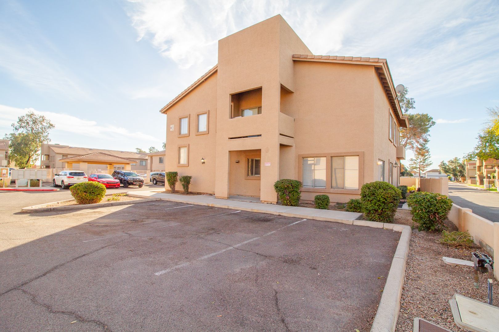Mesa Condo: 1406 W EMERALD #131