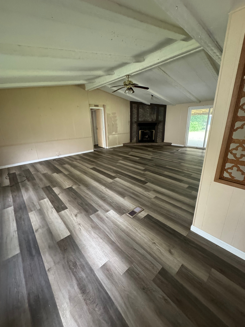 6841 Klug Pines 7 of 7