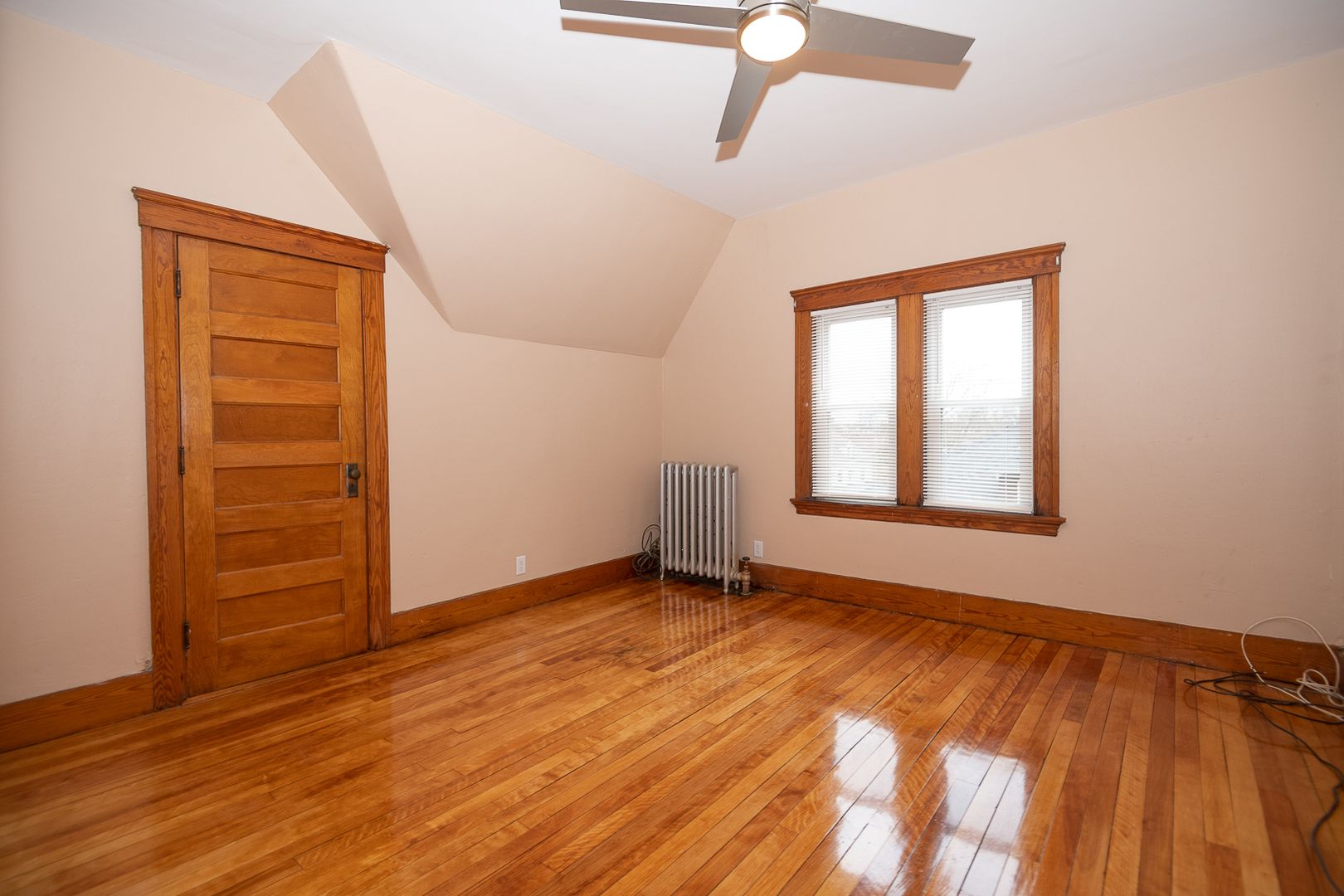 Worcester Apartment: 9 Oberlin