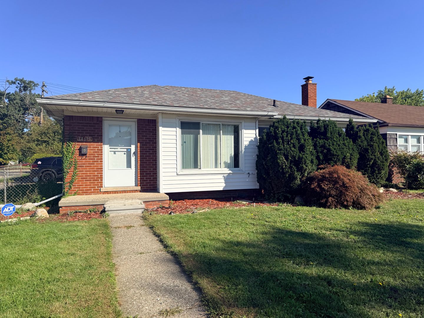 Eastpointe House: 14615 Stephens