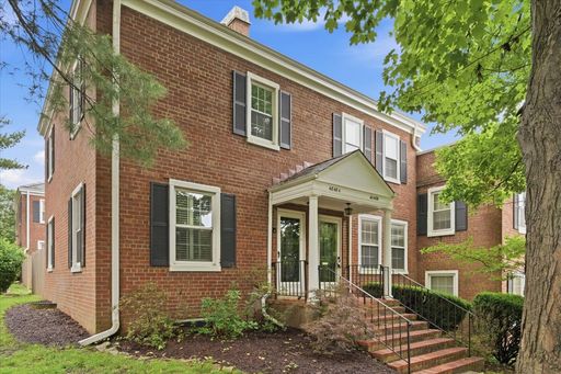 Spacious 2-Bedroom in Prime Arlington Location – photo 1