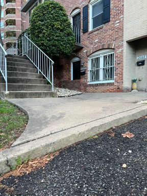 Cozy one bedroom on the ground floor! – photo 1