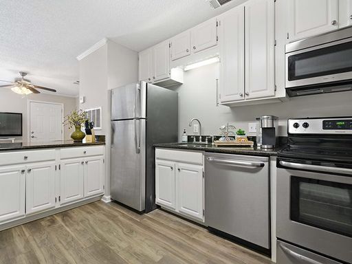 Garden Apartment Homes Designed for Easy Living – photo 1