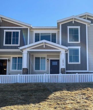 Price Drop 3 Bed/3.5 Bath Town Home for Rent in Bluffdale!