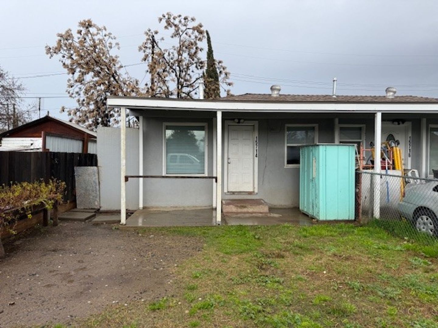 Ivanhoe Apartment: Fuchsia Ave.