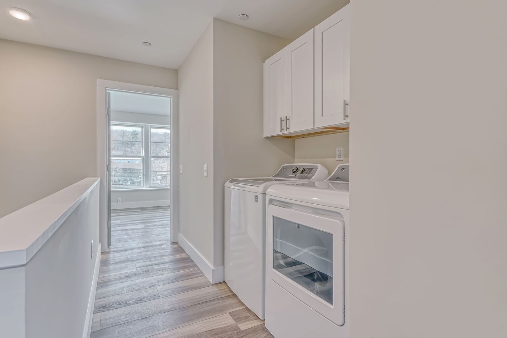 Laundry room at Boathouse Landing on Cayuga Inlet (1 of 2)