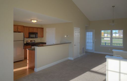 2 Bedroom 2 Bath Split Floor Plan Perfect for Roommates