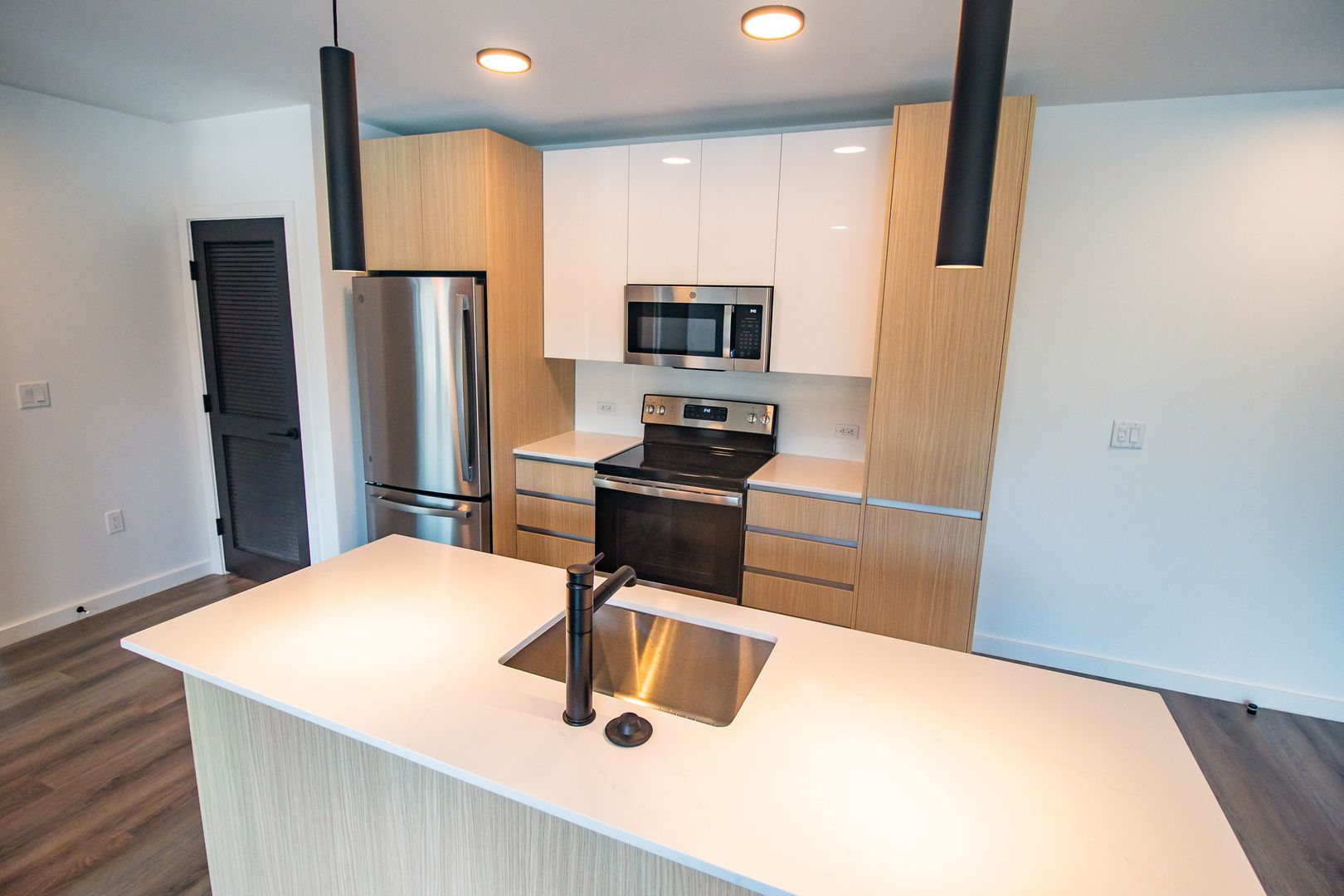 Ithaca Apartment: 430 West State Street