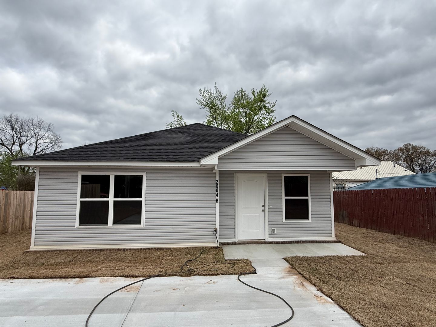 Fort Smith Multiplex: 2004 Wirsing Ave