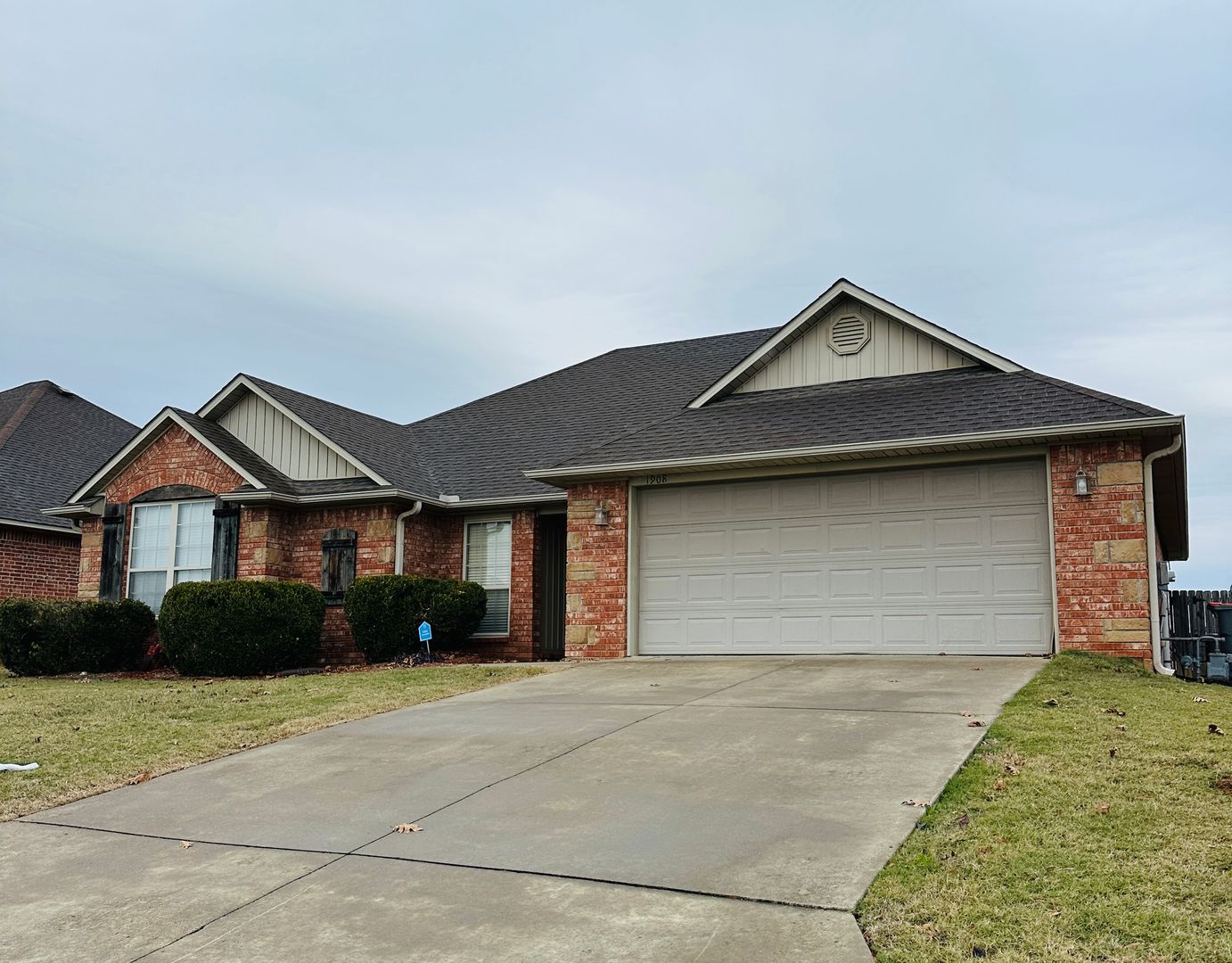 Barling House: 1908 Denali Way