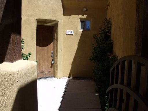 LUXURY WATERFRONT HOME – photo 1