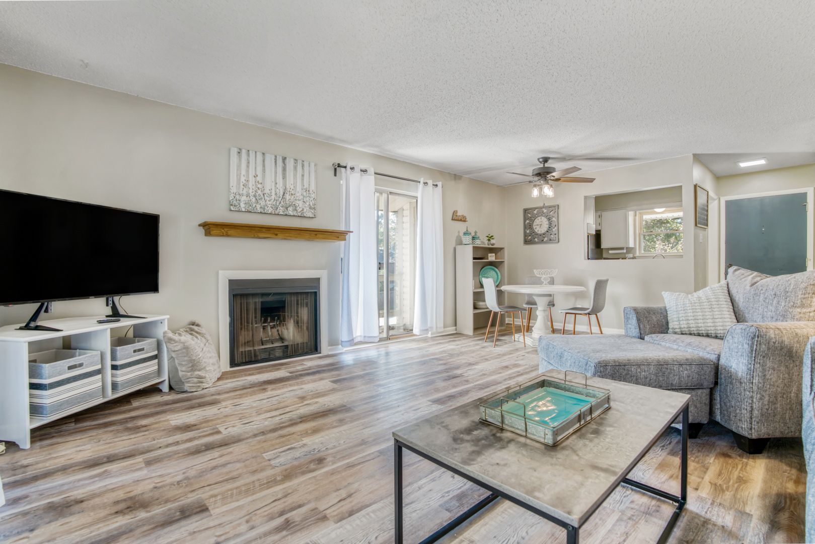 Maumelle Condo: 101 Pine Forest Dr H-32