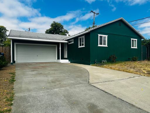 Just Reduced! Don't Miss This! 3-Bedroom North Highlands Home