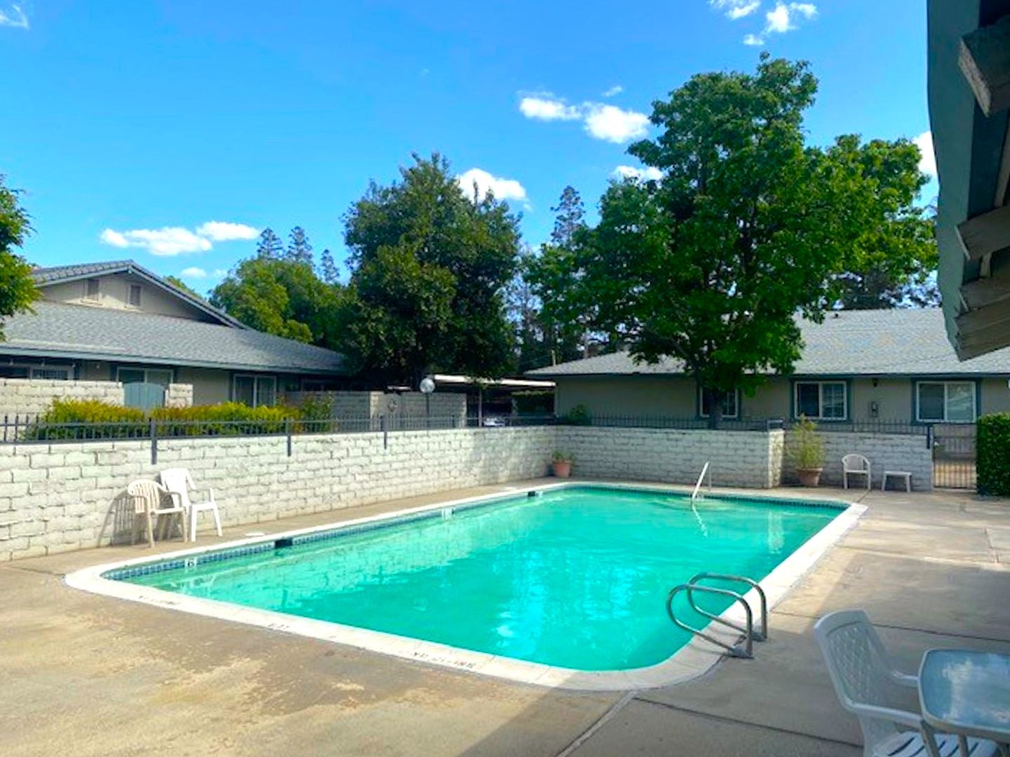 Sacramento Apartment: 1181 Fulton Ave