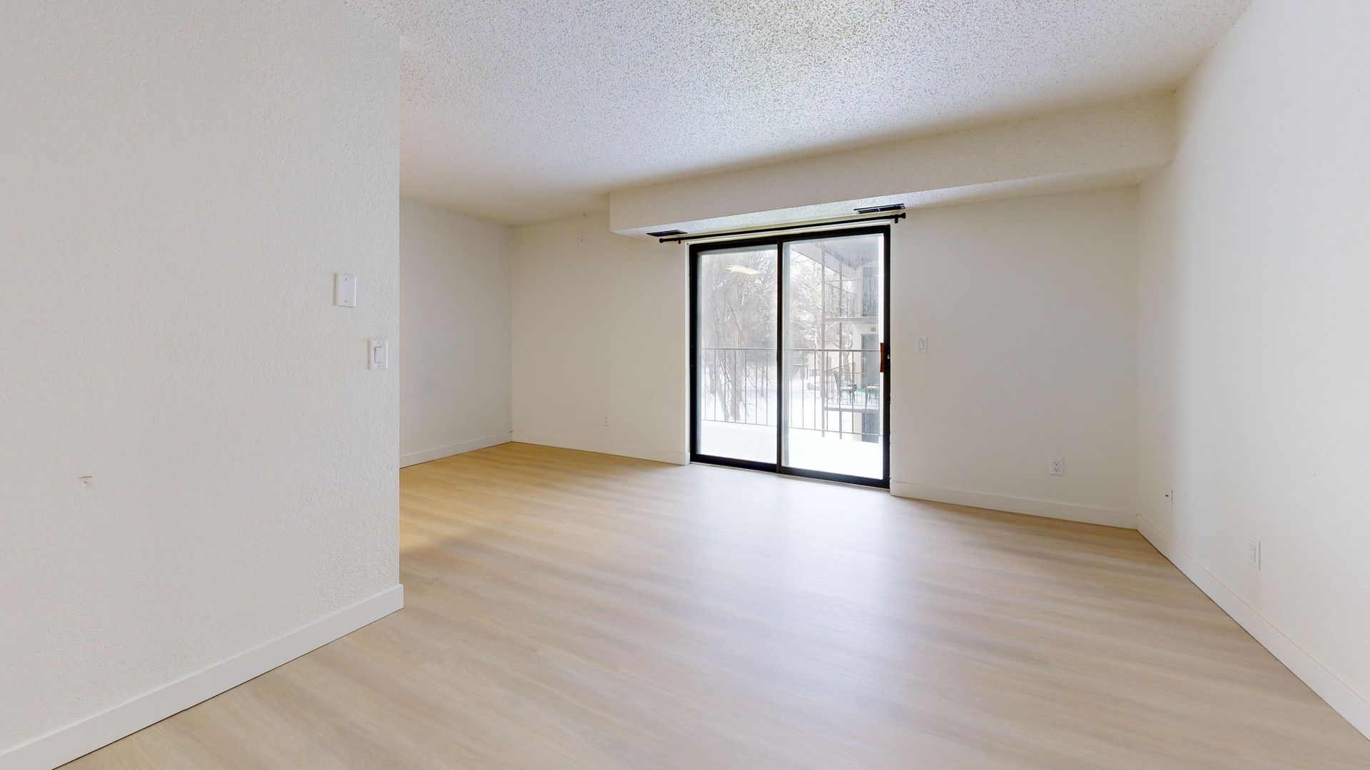 Bismarck Apartment: 215 East Arbor Ave