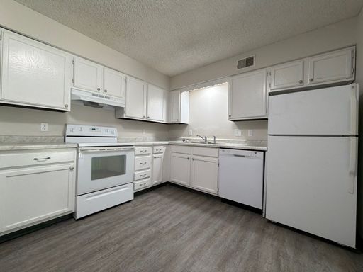 2-bedroom, 1 bathroom apartment for rent located in Seward, NE