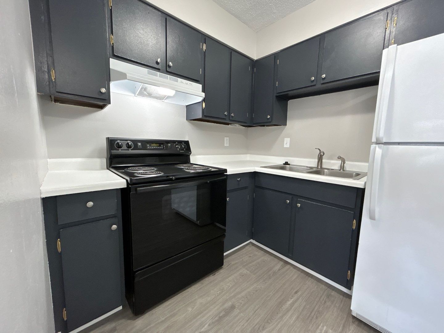 Clarinda Apartment: 1010 North 16th Street