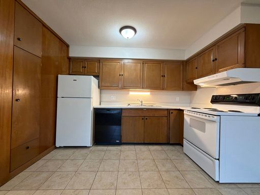 Charming 1-bedroom, 1 bathroom apartment with a large balcony. – photo 1