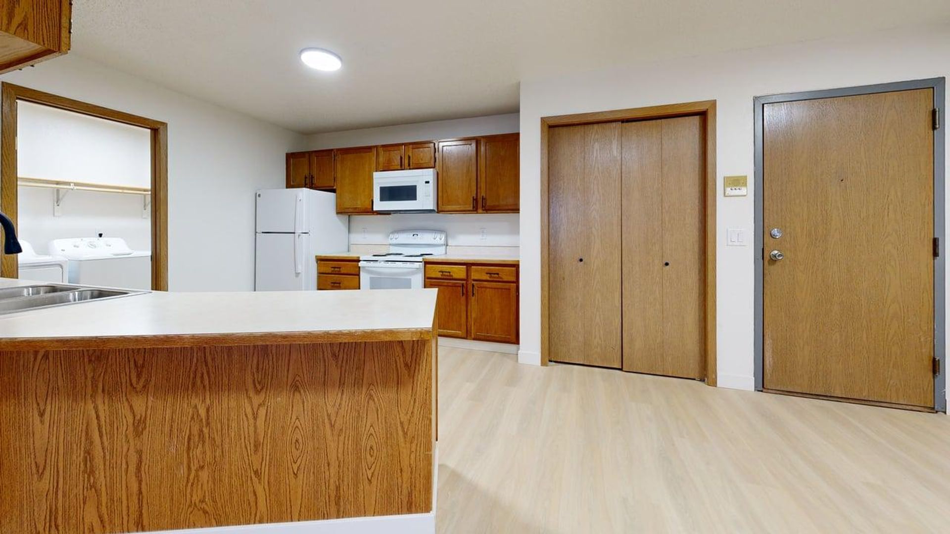 Bismarck Apartment: 2141 Xavier Street