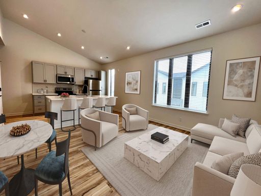 Modern 2-bedroom, 2-bathroom apartment for rent. – photo 1