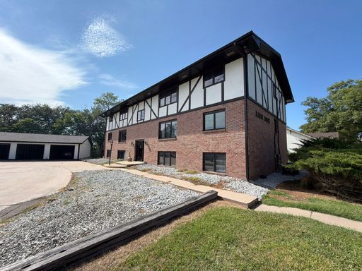 2-bedroom, 1-bathroom apartment for rent located in Beatrice, NE