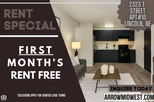 Updated 2-bedroom, 1 bathroom apartment located near City Campus – photo 1