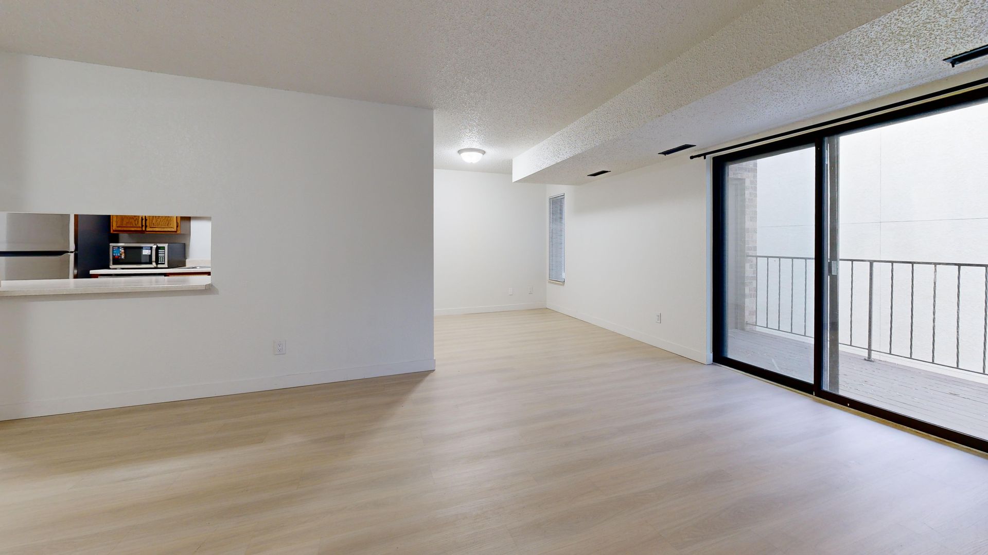 Bismarck Apartment: 215 East Arbor Ave