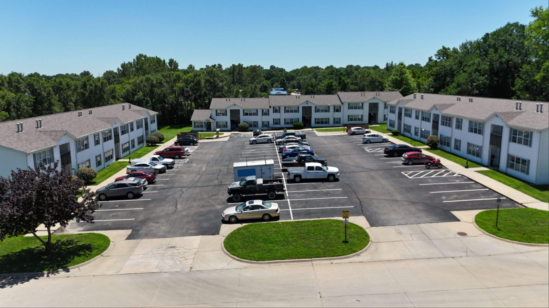 Wamego Apartment: 1015 West 14th Street