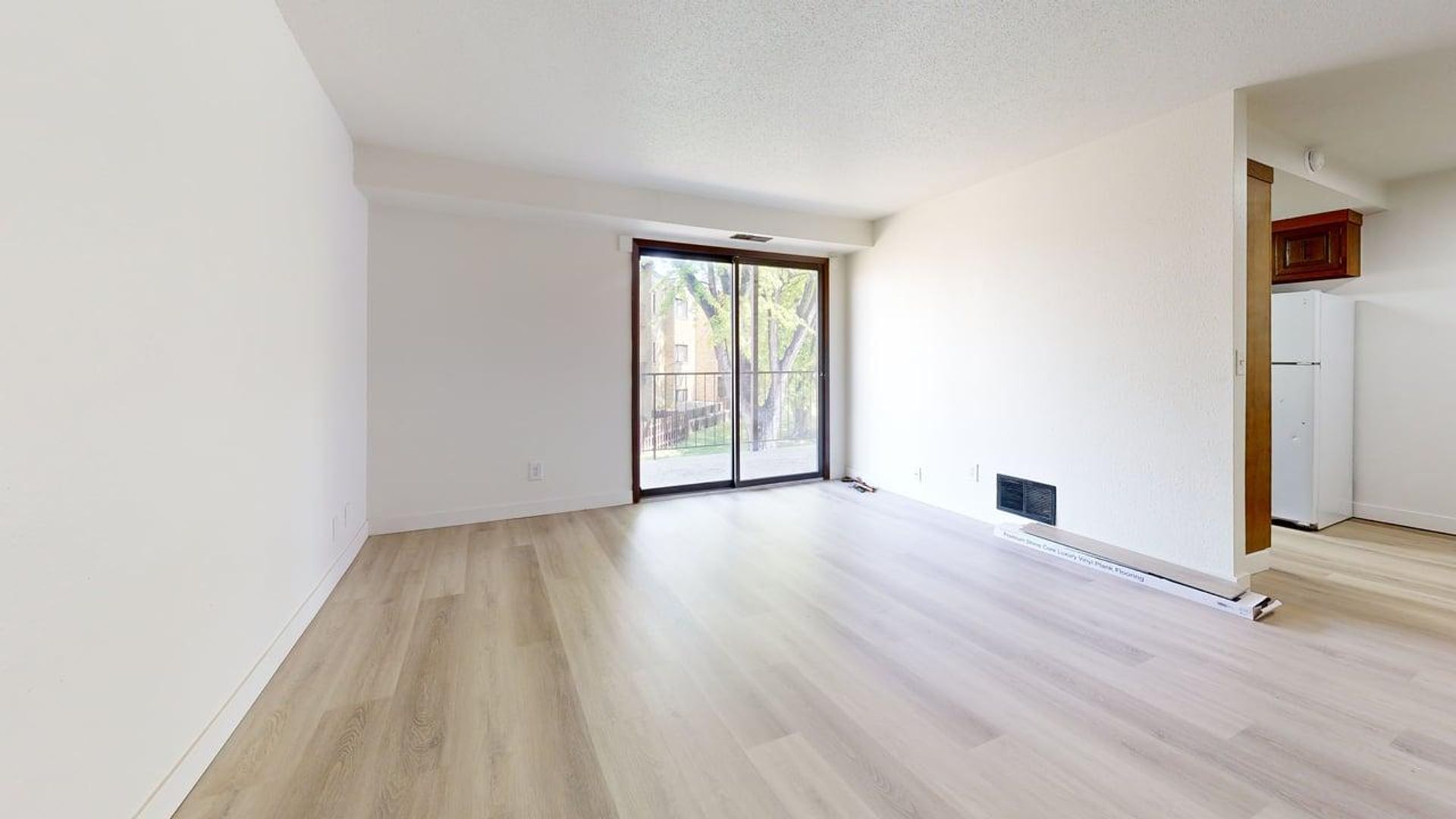 Bismarck Apartment: 215 East Arbor Ave