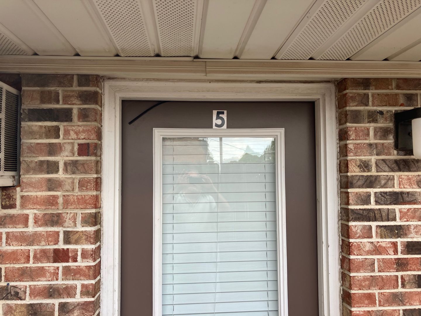 Waynetown Apartment: 114 W Washington