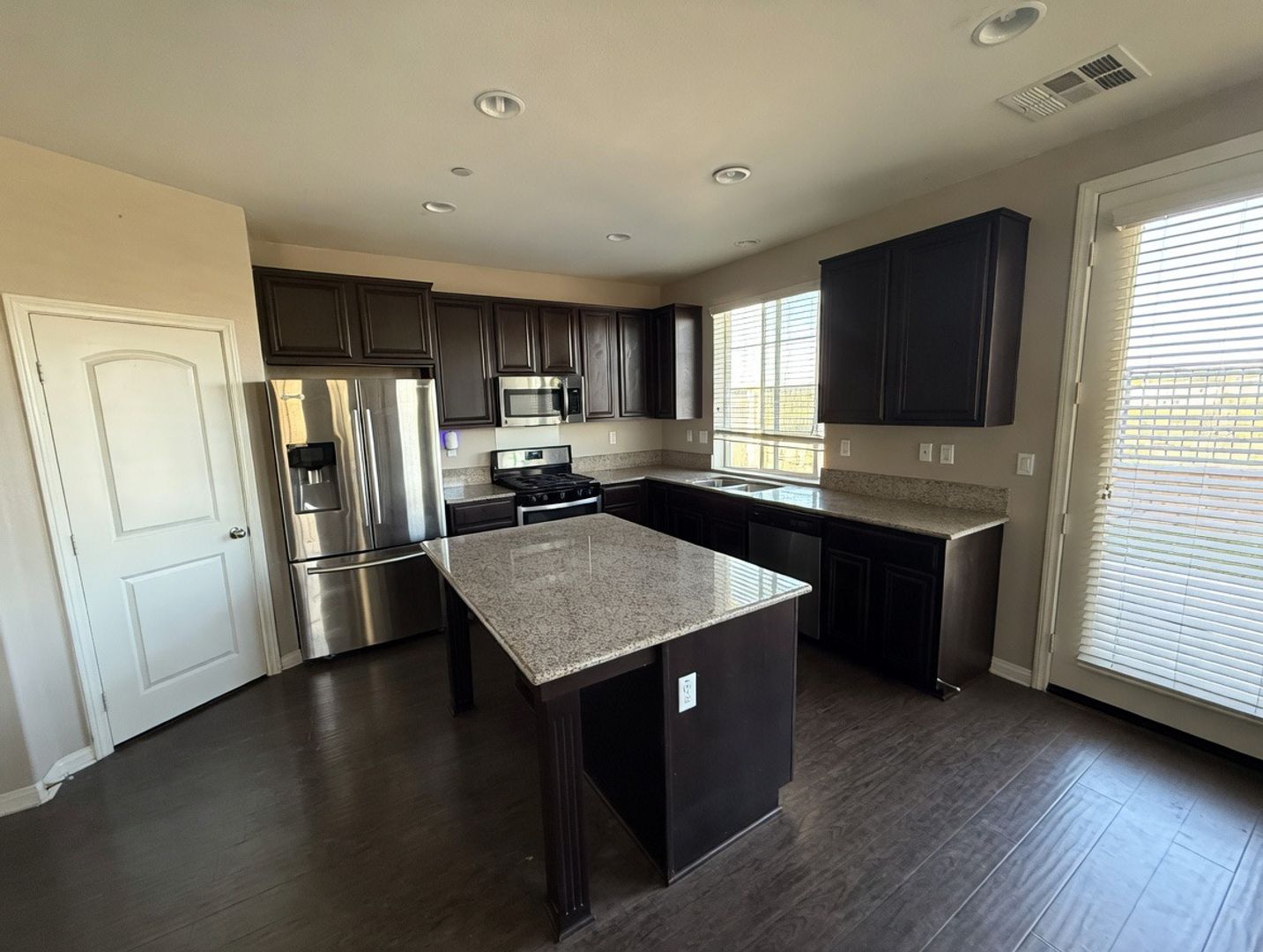 Chula Vista House: 1327 Cathedral Oaks Rd