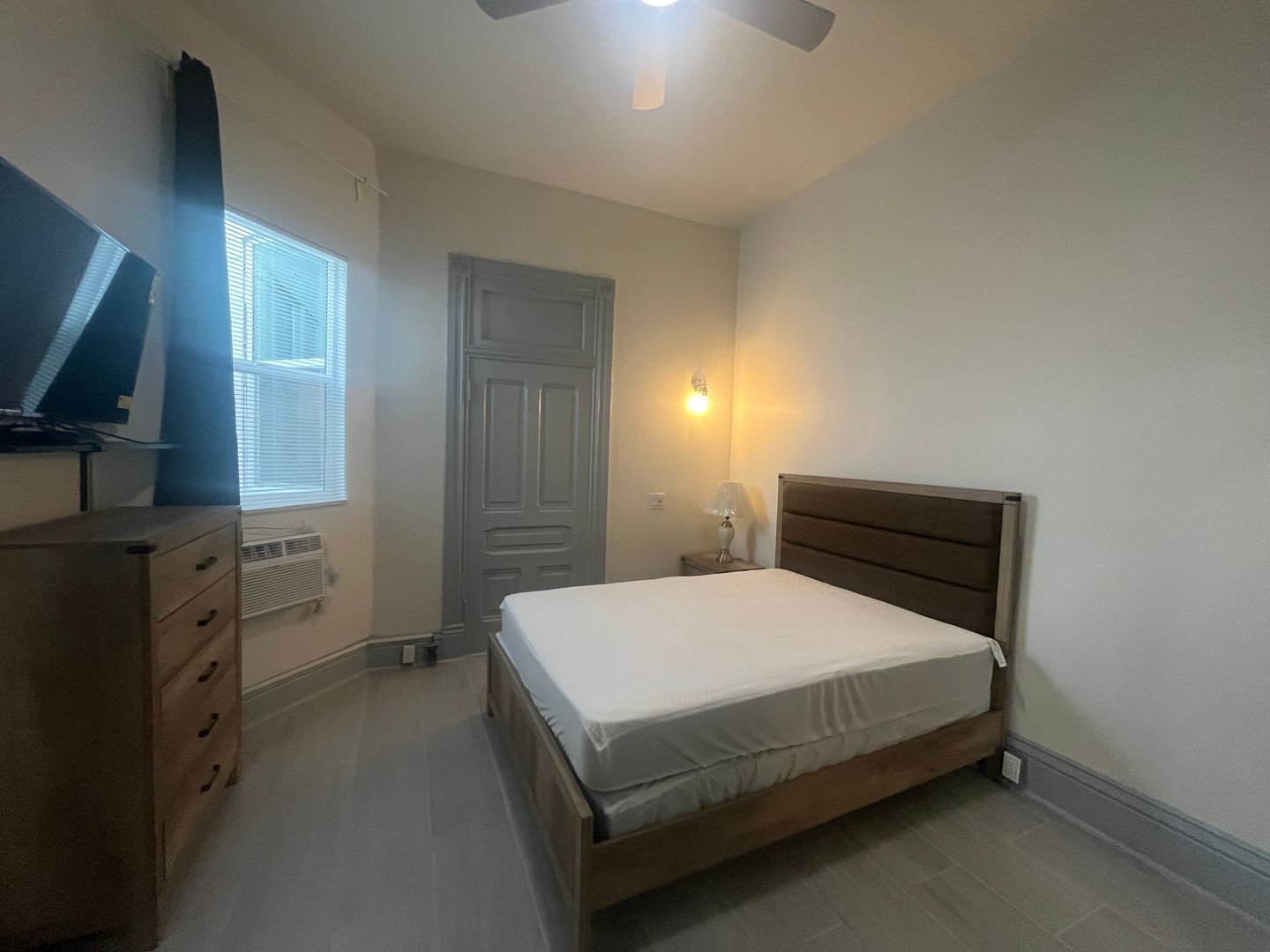 San Diego Apartment: 444 G Street