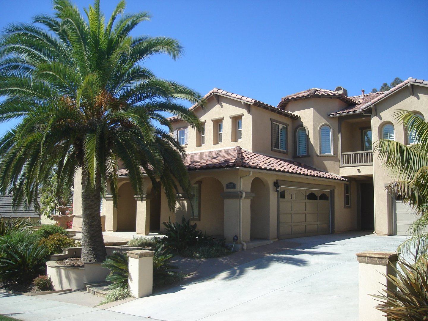 Carlsbad House: 7309 Calle Conifera