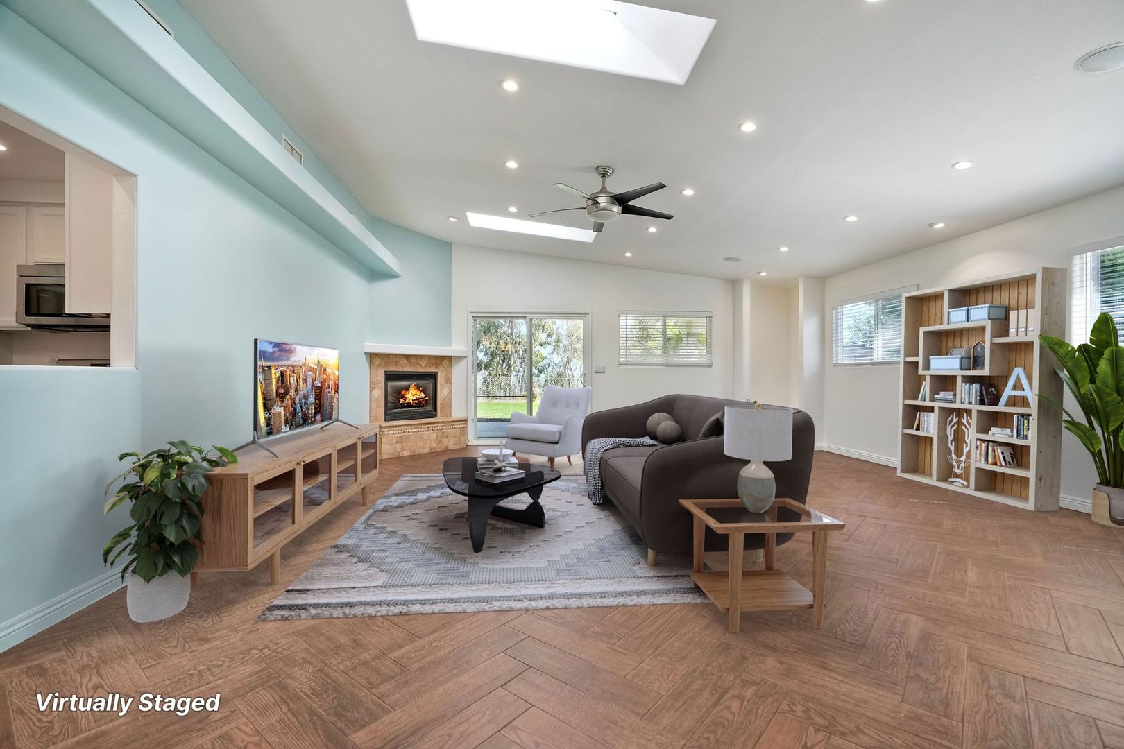Discover Your Ideal Rental Home at 3921 Daisy Place, Oceanside Available today!