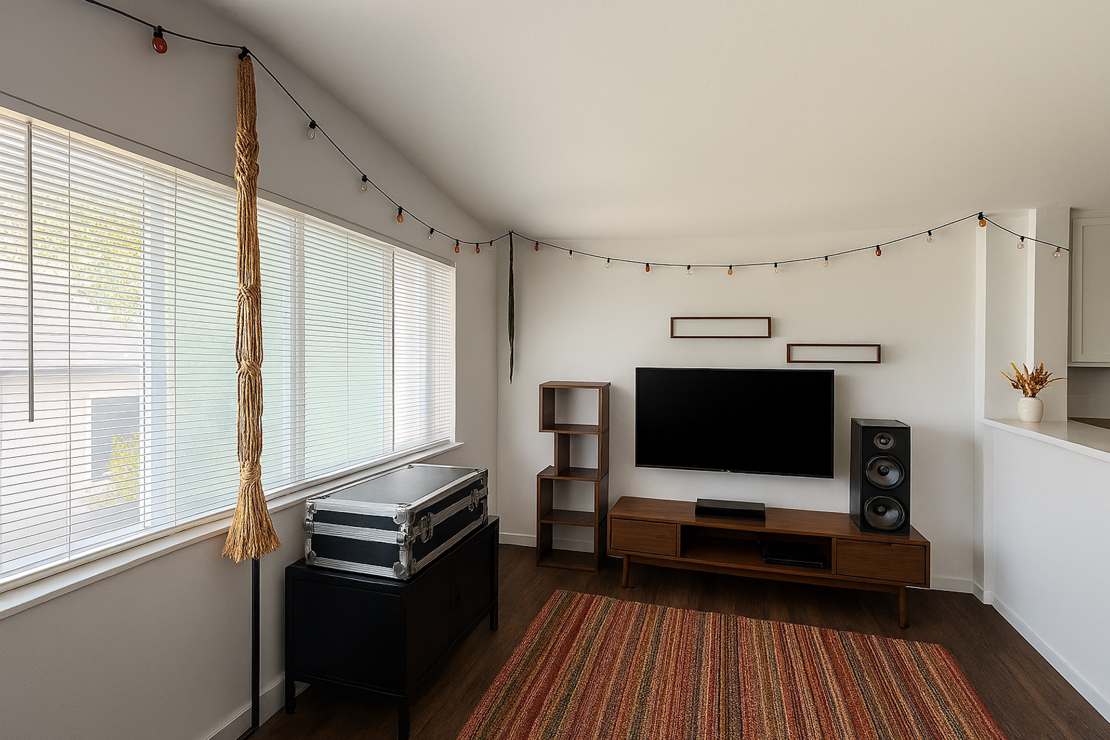 San Diego Apartment: 4651 35th St.