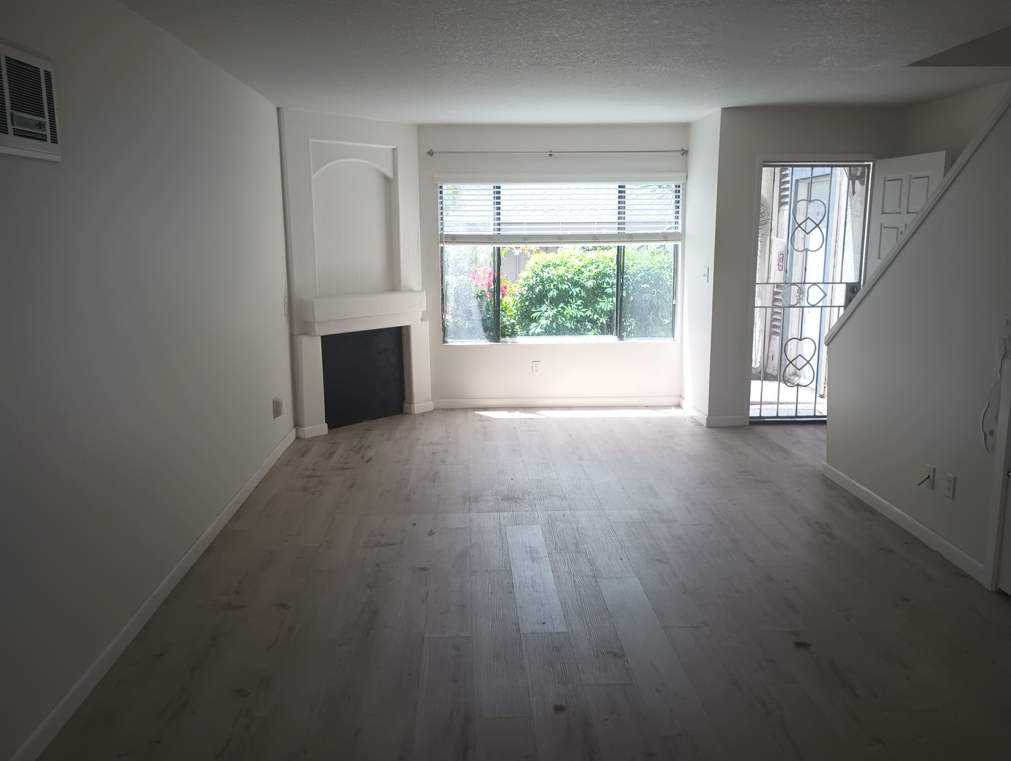Oceanside House: 3465 Los Mochis Way