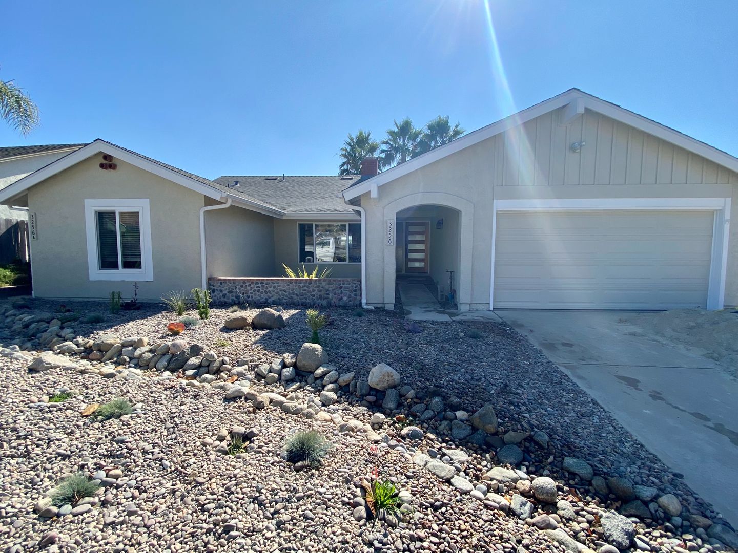 Oceanside Apartment: 3256 Carr Dr.