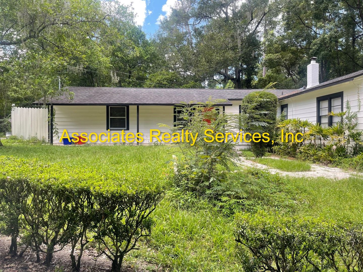 Gainesville House: 1505 NW 8th Ave
