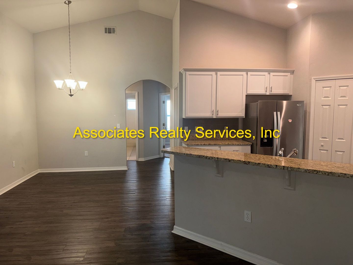 Gainesville House: 1574 SW 66th Dr