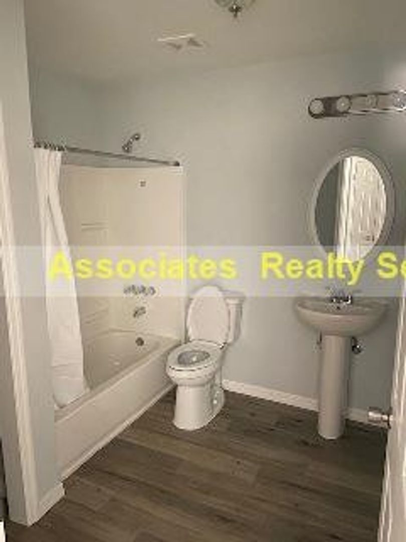 Gainesville Apartment: 7215 SW 42nd Place