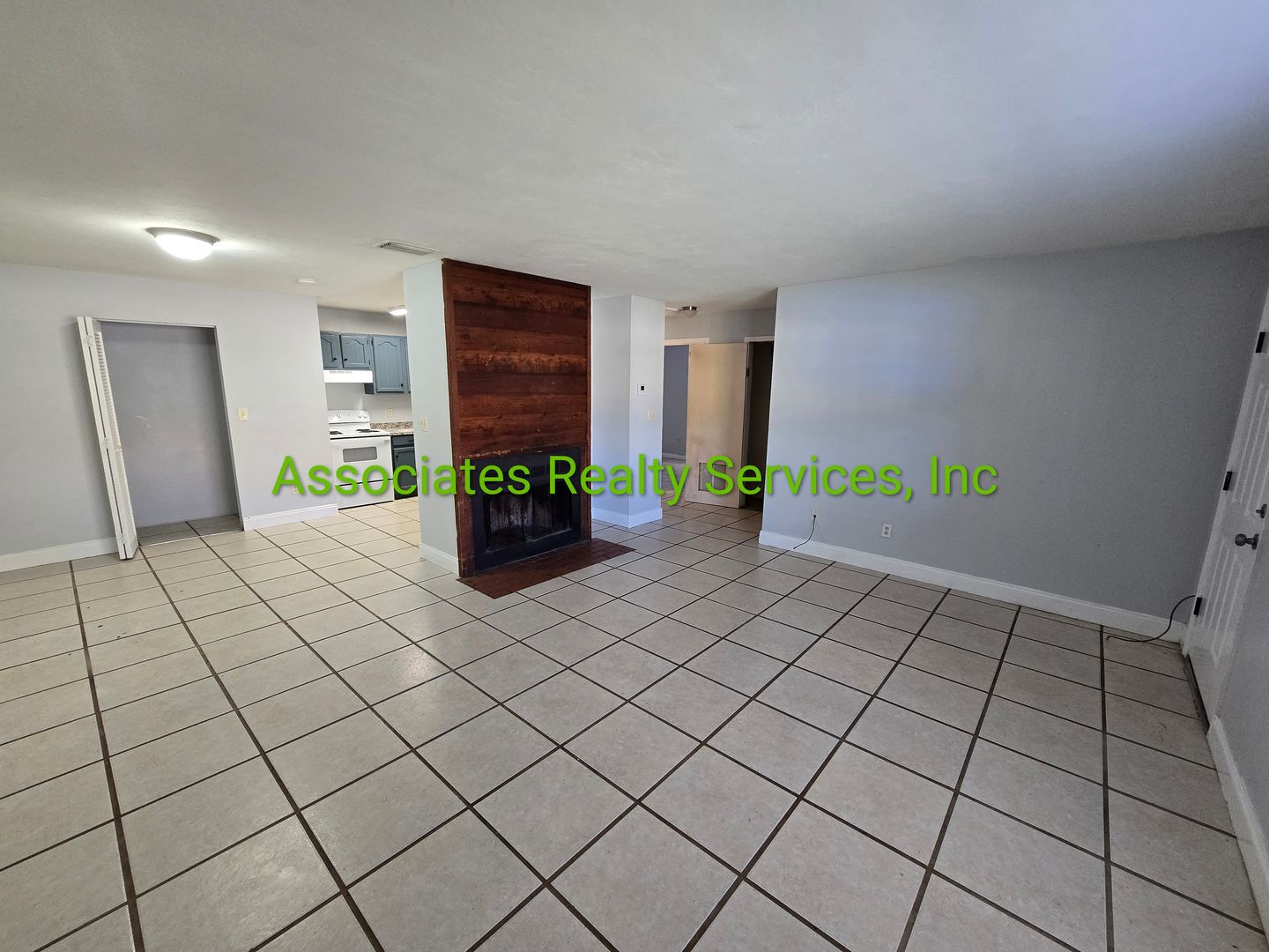 Gainesville Apartment: 6102-6108 NW 26th St