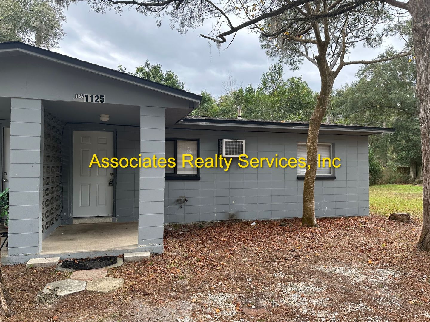 Gainesville Apartment: 1123 NW 45th AVE