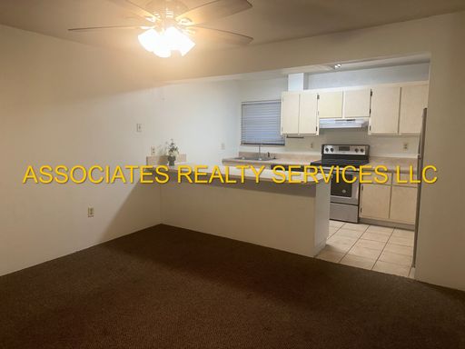 2 WEEKS FREE RENT!!! LOOK!!! 2 bedroom in Brandywine with Balcony! POOL!!! – photo 1