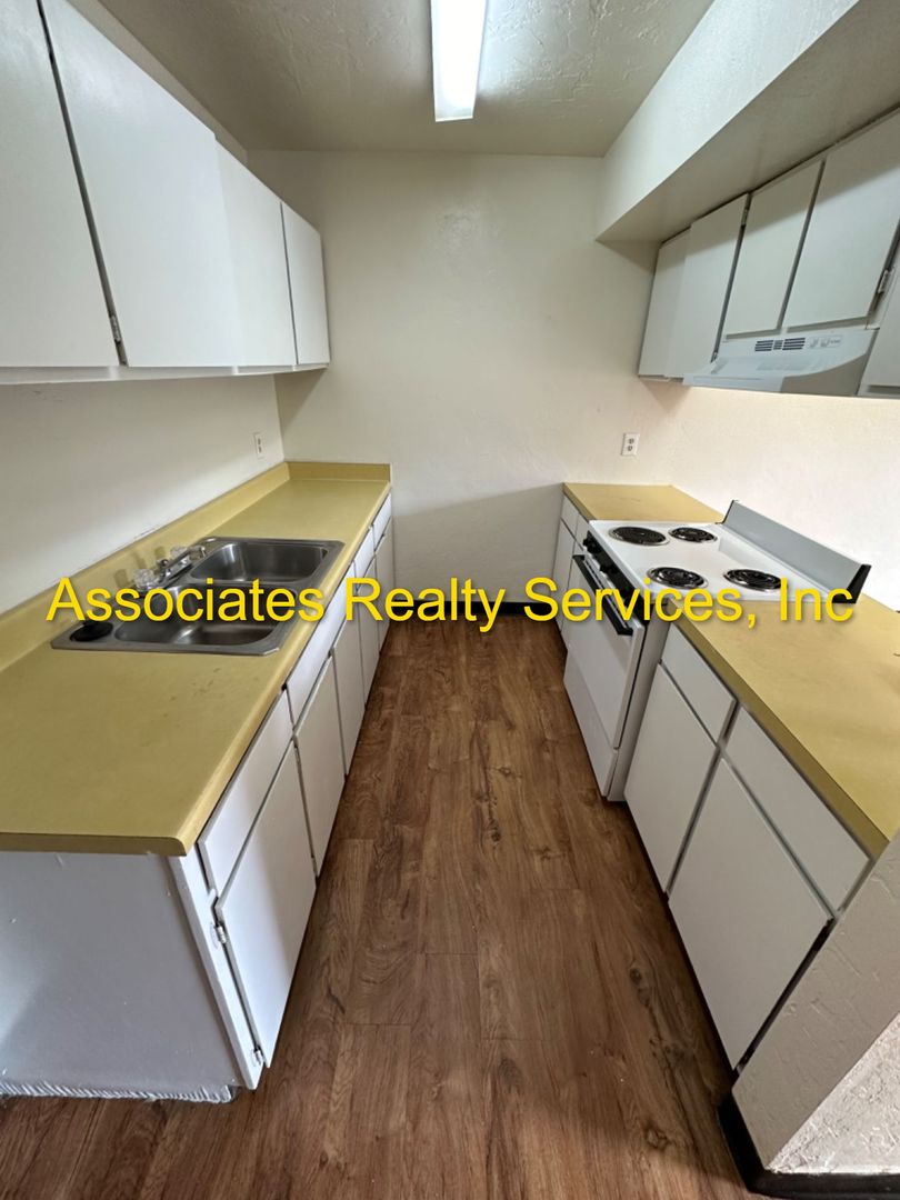 Gainesville Apartment: 710 NW 16th AVE
